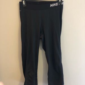 Nike Pro leggings